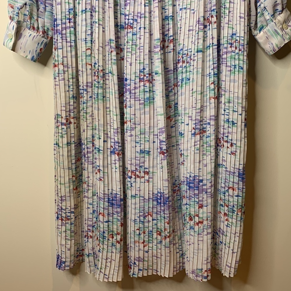 Diane Von Furstenberg | Vintage Watercolor Floral Pleated Cascade Ruffle Dress 4 - Picture 14 of 17